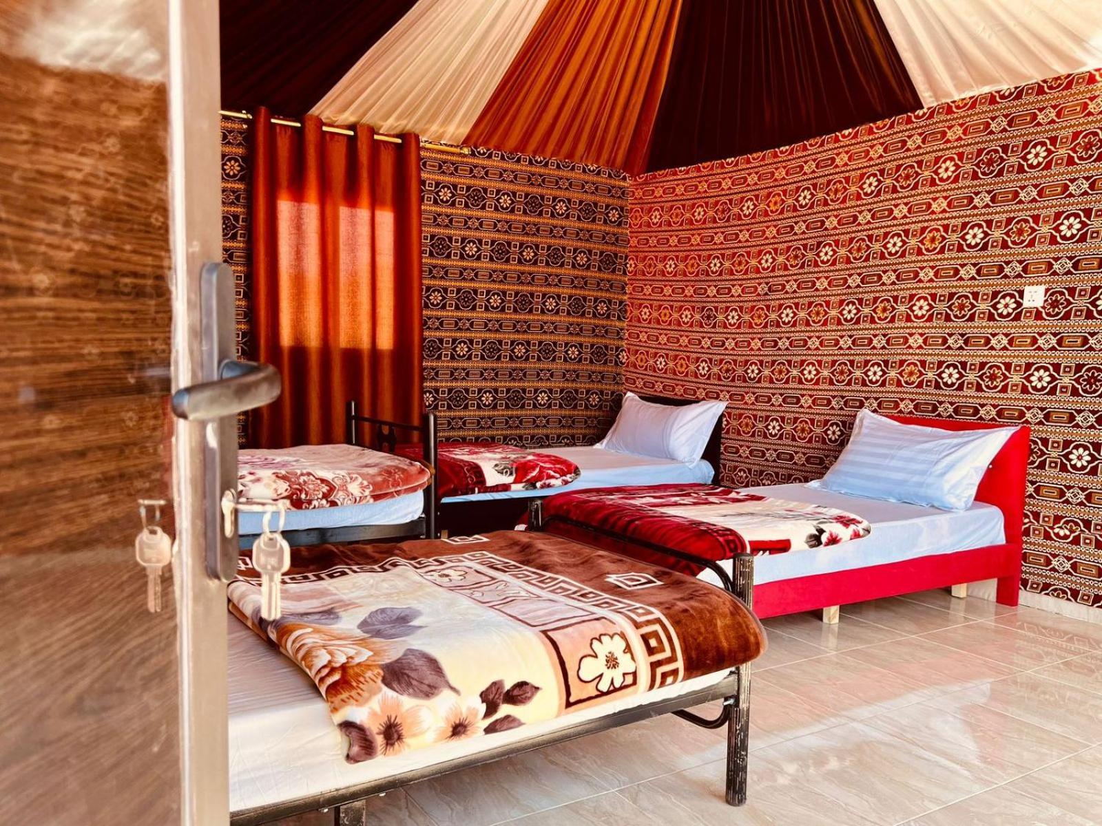 Wadi Rum Nights Bagian luar foto