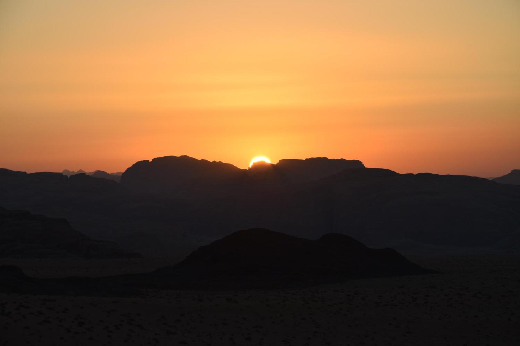 Wadi Rum Nights Bagian luar foto